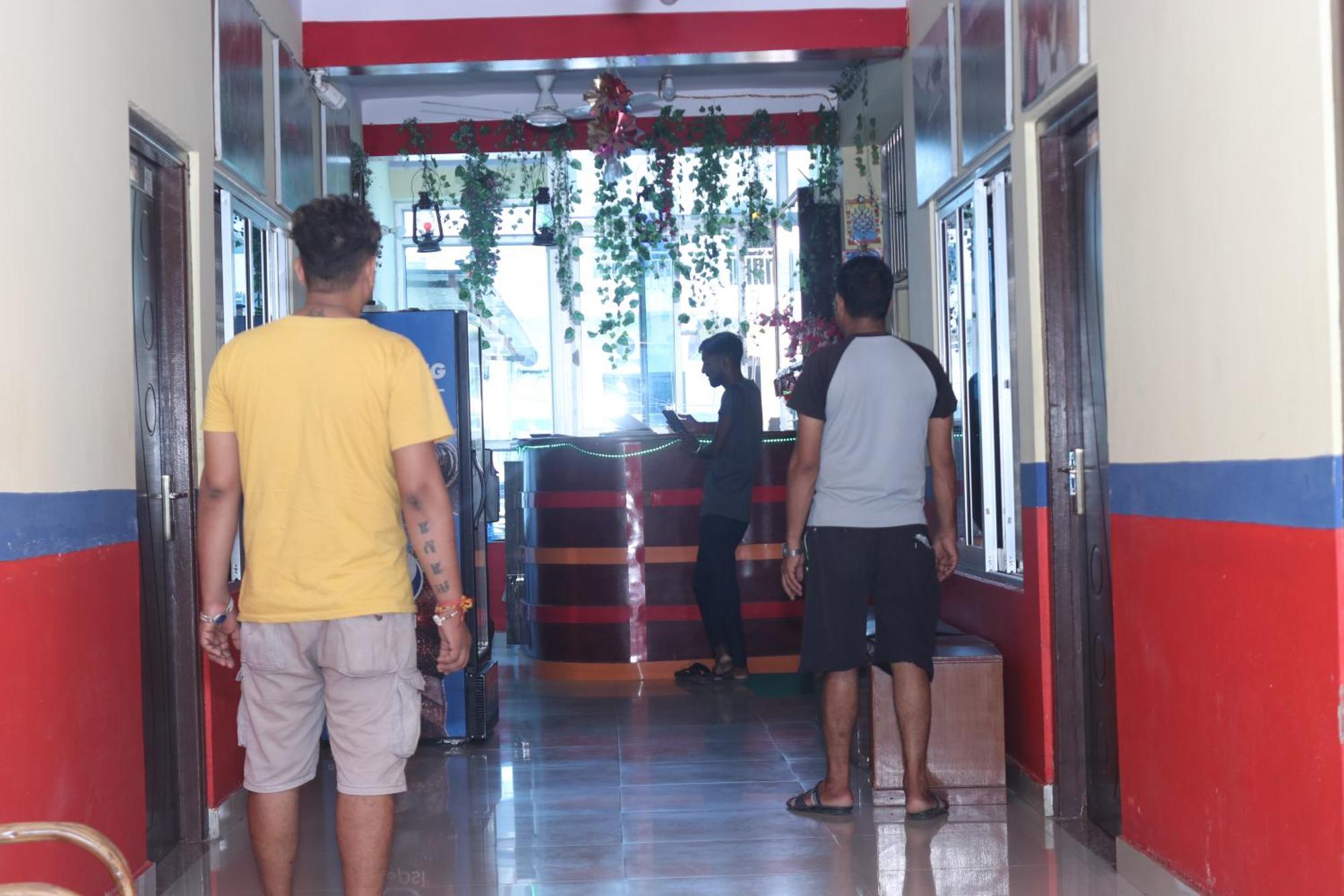 Punjabi Dhaba Lodge & Restaurant Rummindei Exterior photo